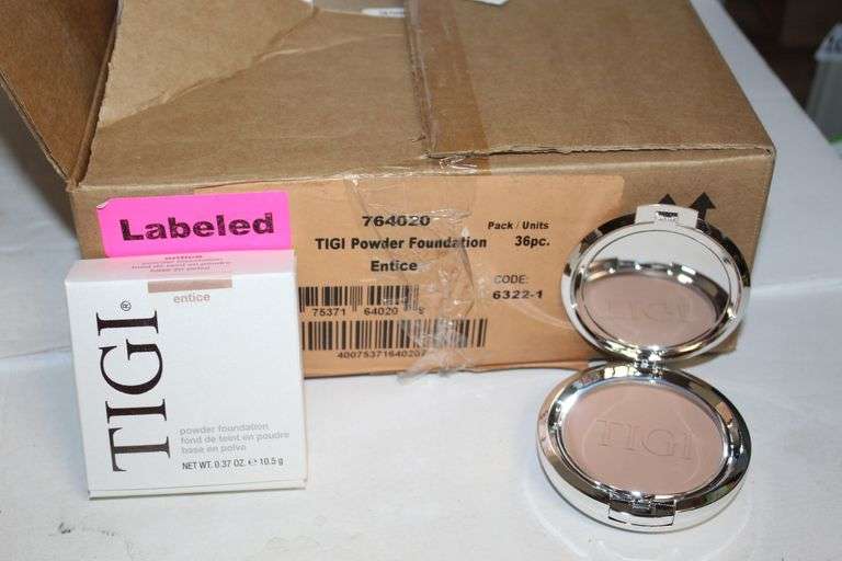 TIGI COSMETICS 764020 ENTICE POWDER FOUNDATION .37OZ