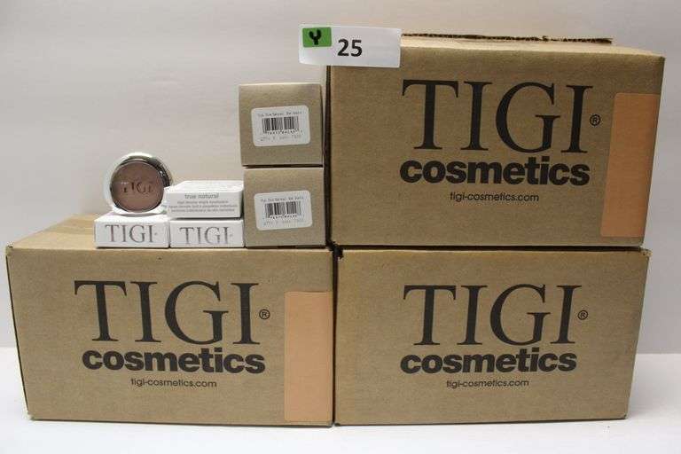 TIGI COSMETICS 764142 TRUE NATURAL HIGH DENSITY GC SINGLE EYESHADOW PALLET .13OZ