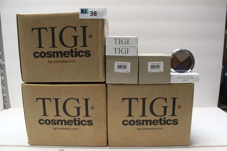 TIGI COSMETICS 764159 HIGH DENSITY QUAD EYESHADOW POSH COLORS .32OZ