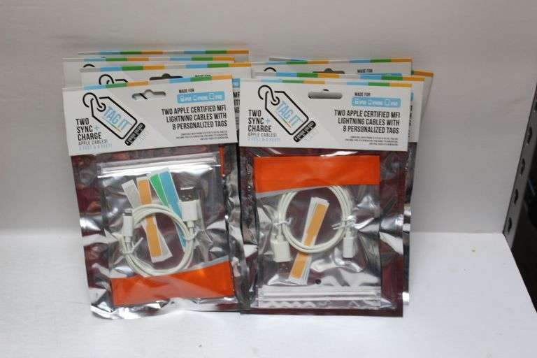 TAG IT TWO SYNC + CHARGE APPLE CABLES 3' & 6' , CERTIFIED MFI LIGHTING CABLES WITH 8 PERSONALIZED TAGS