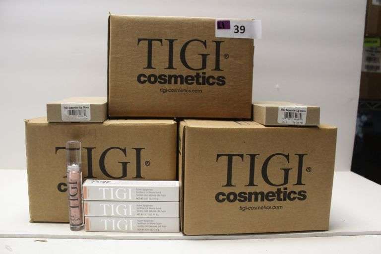 TIGI COSMETICS 764088 LUXE LIP GLOSS IN SUPERSTAR COLOR .11OZ