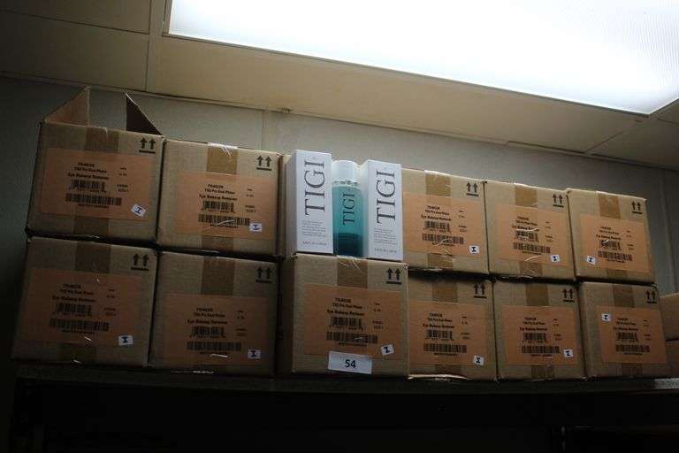 TIGI COSMETICS 764028 PRO DUAL PHASE EYE MAKEUP REMOVER 8.45FL OZ