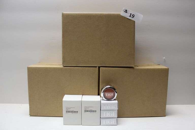 TIGI COSMETICS 764048 AWAKEN GLOW BLUSH .07OZ