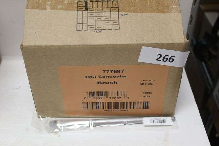 TIGI COSMETICS 777697 CONCEALER BRUSH