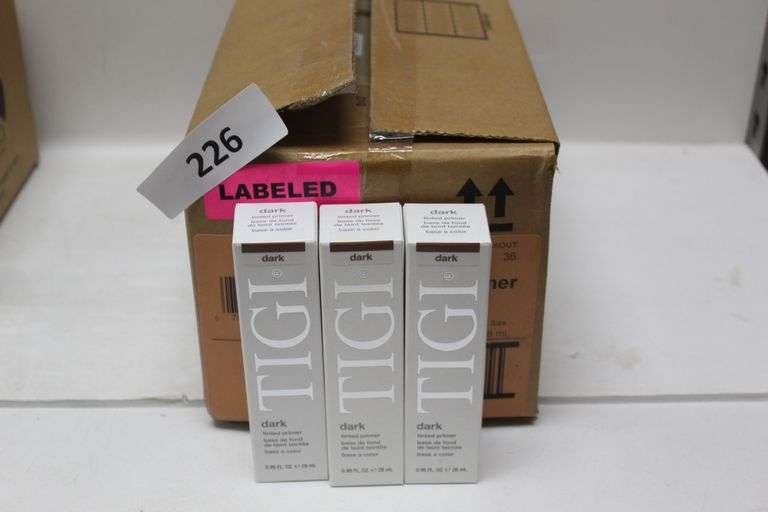 TIGI COSMETICS 764009 TINTED PRIMER - DARK .95OZ
