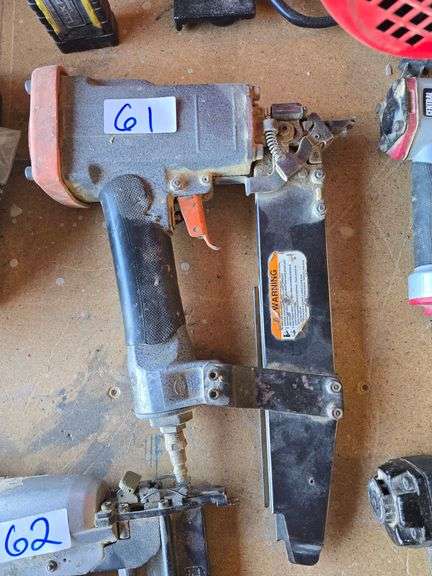 PNEUMATIC CROWN STAPLE GUN 120PSI MAX