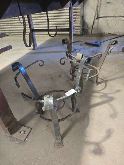 CUSTOM WELDED BLANET FRAMES APROX 19"DIA. x 20"H