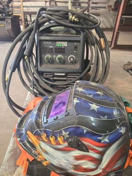 TITANIUM, MIG 170 WELDER COMPLETE WITH WELDING HELMET INCLD.