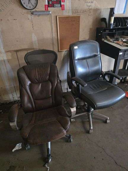 VARIETY OF ROLLING OFFICE CHAIRS