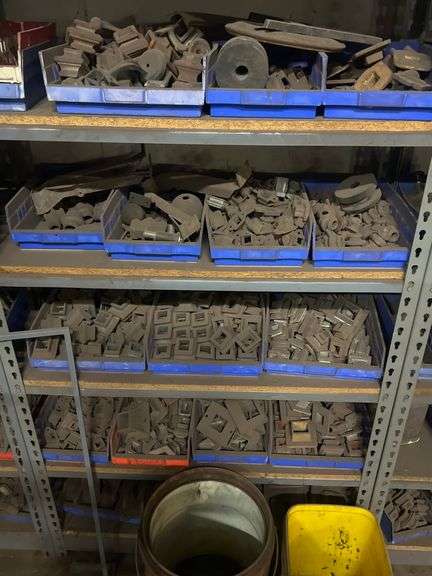 SOLID IRON CUSTOM MADE FENCING DÉCOR / HARDWARE / ACCESSORIES WITH MULTIPLE PCS PER BIN **bins & shelves not included** SOLD PER BIN LOT