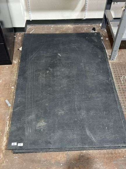 SOLID RUBBER ANTI-FATIGUE MATS EACH PCS APROX 4' x 6' x 3/4"THICK