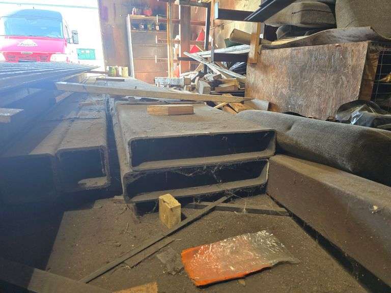 SQUARE RECTANGLE TUBE STEEL STOCK APROX 20" x 4" x 25'