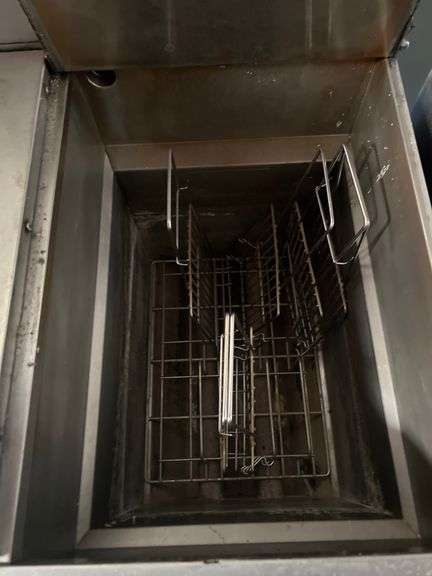 PITCO FRIALATOR TBV SRTG 17.5gal FRYER LP GAS 55000BTU PULLED FROM TACO BELL REMODEL