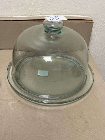 TAG HEAVY GLASS CAKE STAND 750628 APROX 10"DIA PLATE