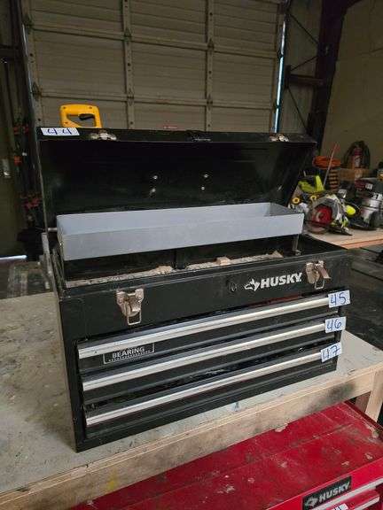 HUSKY BLACK METAL BALL BEARING TOP-OPENING TOOL CHEST WITH 3-DRAWERS APROX 20"x9"x11"