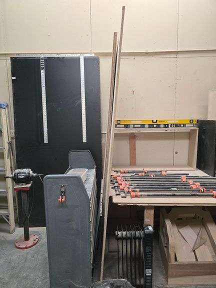 WOOD SHEETS INCLUDING 25"x1.5"x97" & 49"x3/4"x97"