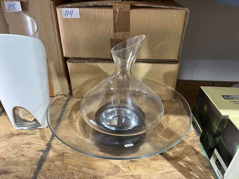 SF IMPORTS MODERN GLASS VASE WITH WOODEN STAND MADE IN PORTUGAL