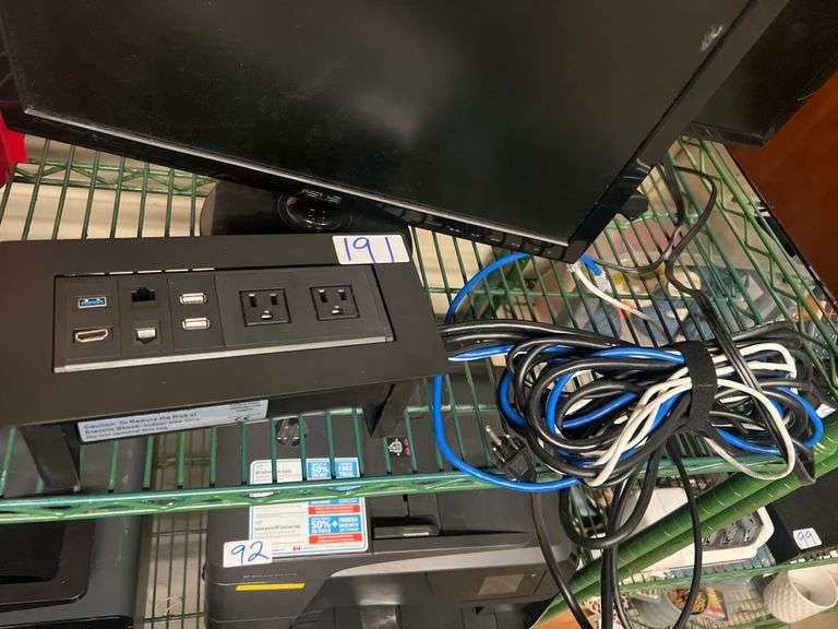 FURNITURE POWER DISTRIBUTION UNIT MODEL PLTBPOWER_BLK