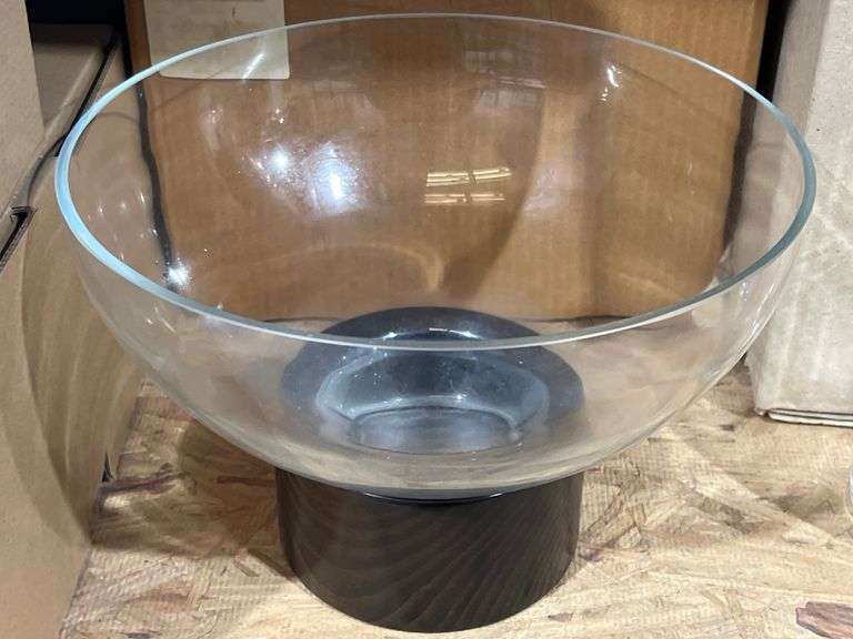 SF IMPORTS 502079907 MODERN GLASS ROUND BOWL WITH WOODEN STAND MADE IN PORTUGAL