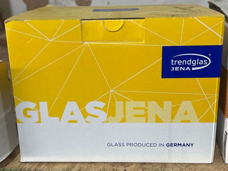 TREND GLASS 0.5L COFFEE MAKER 3-CUPS WITH STAINLESS STEEL STRAINER 220044