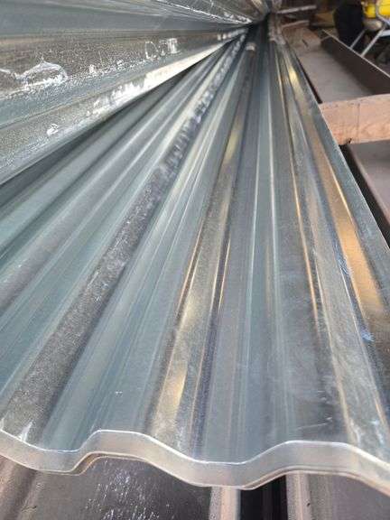 CORRUGATED GALVANIZED STEEL ROOF PANELS APROX 25'4"L x 3'