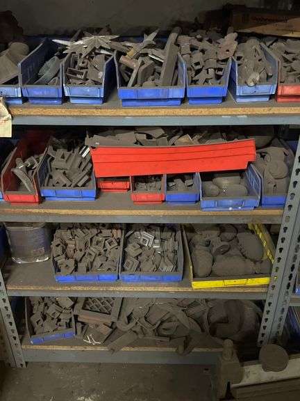 SOLID IRON CUSTOM MADE FENCING DÉCOR / HARDWARE / ACCESSORIES WITH MULTIPLE PCS PER BIN **bins & shelves not included** SOLD PER BIN LOT