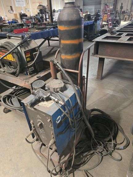 MILLER REGENCY 250 CV DC ARC WELDING POWER SOURCE WITH MILLER SPOOLMATIC 30A TORCH, ON ROLLING CART WITH OXYGEN TANK INCLD.