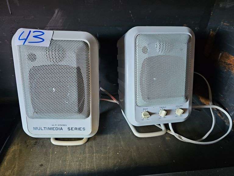 HI-FI STEREO MULTIMEDIA SERIES COMPUTER SPEAKERS