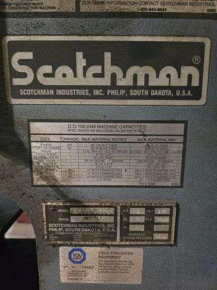 SCOTCHMAN DUAL OPERATOR 100 TON IRON WORKER MODEL 00/100/24M 5HP 230V 3PH 2650 HYDRAULIC SYSTEM PRESSURE 100-24M **hard wired in