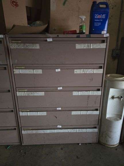 5-DRAWER WIDE METAL FILING CABINET APROX 42"x18"x57" **Pickup after 2pm