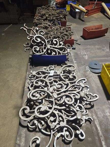 ALUMINUM & IRON FENCING DÉCOR **bins not included, but sold per bin lot