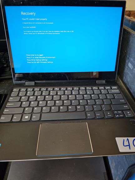 LENOVO YOGA 720-12IKB LAPTOP MODEL 81B5 WITH CORE i5 7TH GEN INTEL POWERS ON