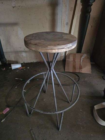 SOLID WOODEN TALL WORK BENCH APROX 4.5'x3'x3.5' WITH CONTENTS INCLD.