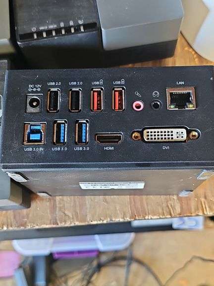 WAVLINK DISPLAYLINK UNIVERSAL DOCKING STATION MODEL WL-UG39DK3 WITH SINGLE POWER CABLE INCLD.