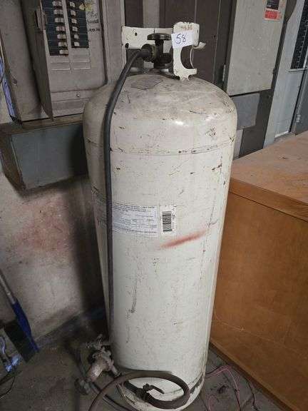 UN1075 LARGE PROPANE TANK 239lb*hoses not incld.