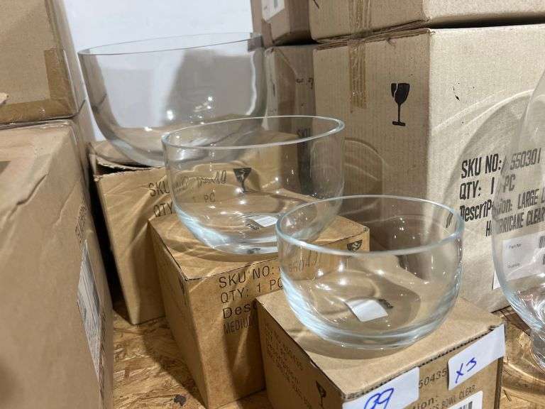 TAG CARILLON CLEAR GLASS BOWLS INCLUDING 650435 SMALL ; 650437 MEDIUM ; & 650439 LARGE