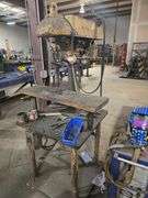 VINTAGE BUFFALO FORGE CO. #18 HEAVY DUTY DRILL PRESS MOUNTED TO WORK BENCH WITH CIRCUIT BREAKER IN WORKING COND.