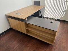 MODERN METAL & WOOD L-SHAPED DESK WITH MULTIPLE SHELVES AND DRAWER APROX TOTAL DIM. 6'4" x 71" x 30"
