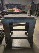 SOLID METAL ROLLING WORKBENCH APROX 34"x20"x36"