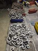 ALUMINUM & IRON FENCING DÉCOR **bins not included, but sold per bin lot