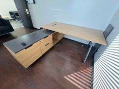 MODERN METAL & WOOD L-SHAPED DESK WITH MULTIPLE SHELVES AND DRAWER APROX TOTAL DIM. 6'4" x 71" x 30"