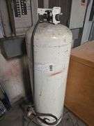 UN1075 LARGE PROPANE TANK 239lb*hoses not incld.
