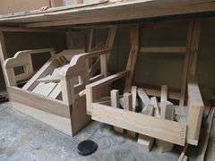 SOLID WOOD PROJECTS INCLUDING CHAIR BASES AND VARIOUS DÉCOR PCS