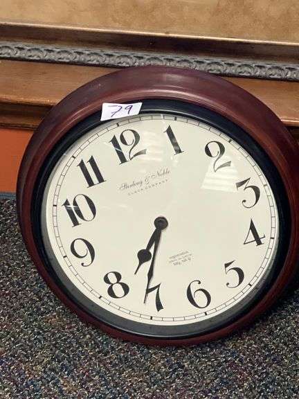 STERLING & NOBLE CLOCK CO. LARGE PRINT WALL CLOCK NO.9 - 16"dia.