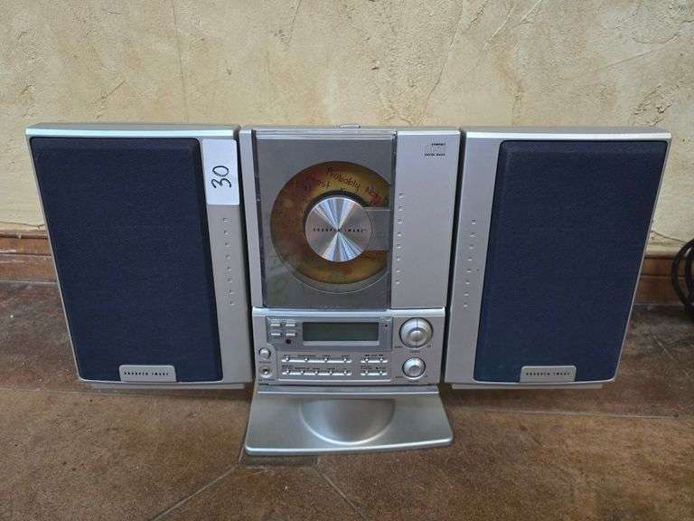 Sharper image vertical cd stereo with digital tuner model SO226, with power cable included