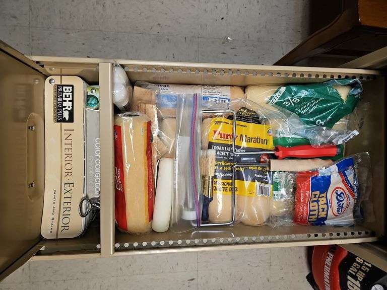 PAINTERS LOT INCLUDING PAINT ROLLERS, BRUSH'S, PAINT STICKS, AND BEHR COLOR SAMPLERS