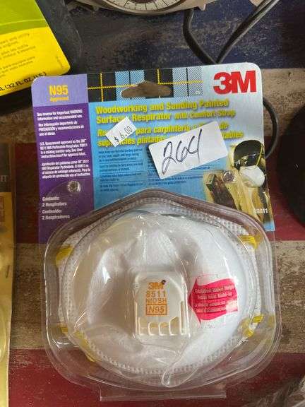 3M N95 Woodworking and sanding painted surfaces respirator with comfort strap