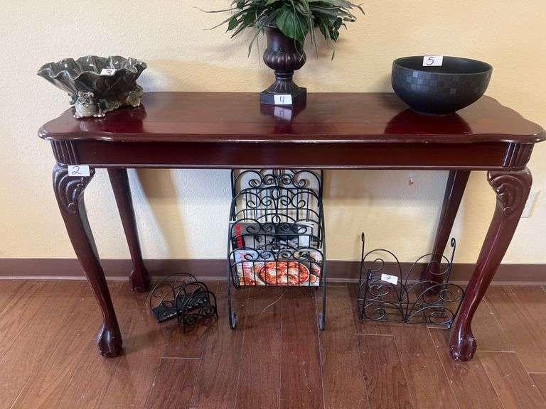 CHERRY SOLID WOOD TABLE APROX 4' x 1'4" x 2.5'