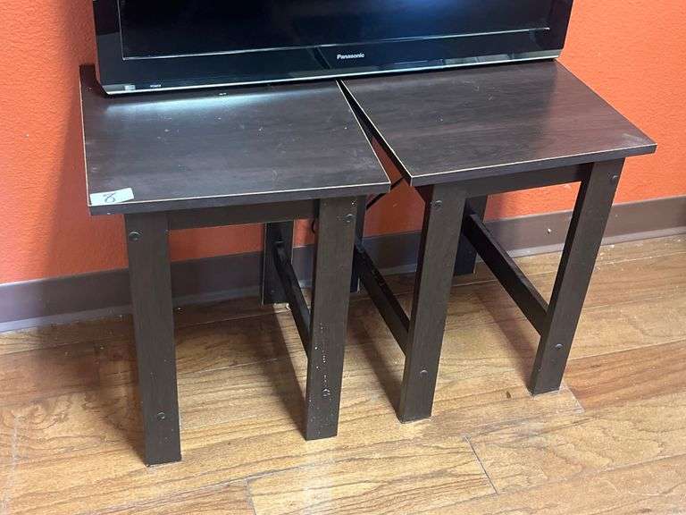 SAUDER 414289 DARK WOODEN SMALL END TABLES APROX 15.5"x20" WITH MANUAL INCLD.