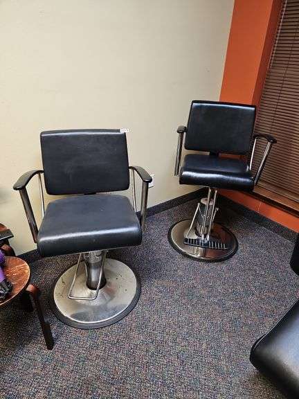 SAVY SALON BLACK HYDRAULIC SALON STYLING CHAIRS IN VARIOUS STYLES